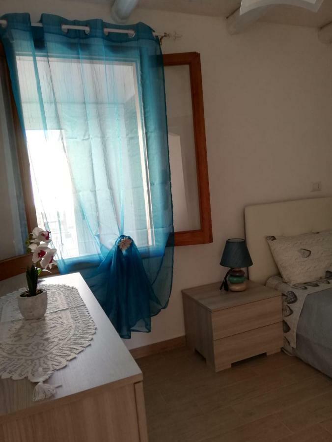 Il Quarzo Villa Cabras Ngoại thất bức ảnh