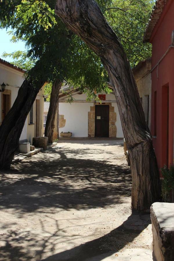 Il Quarzo Villa Cabras Ngoại thất bức ảnh